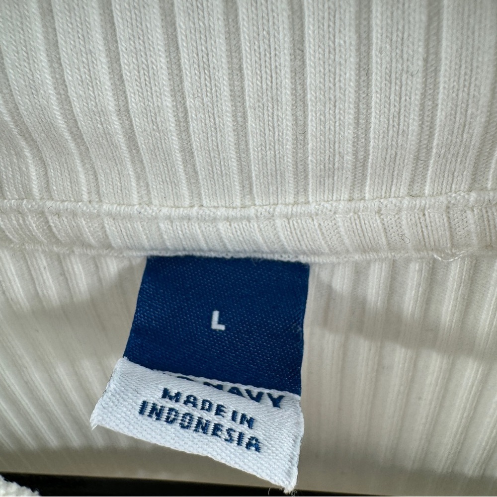 Old Navy White Ribbed High Neck Half Sleeve Top Size Large - Picture 4 of 7